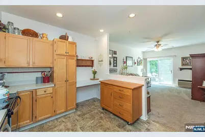 6104 Richmond Road, West Milford, NJ 07480 - Photo 19