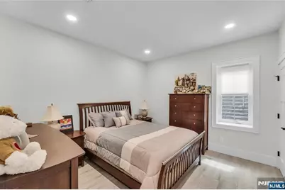11 Green Way, Old Tappan, NJ 07675 - Photo 37