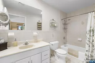 228 Lafayette Ave, Cliffside Park, NJ 07010 - Photo 23