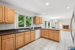 54 Church Ln, Wayne, NJ 07470 - Photo 19