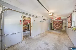 344 Union Ave, Bloomingdale, NJ 07403 - Photo 21