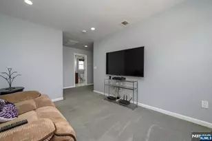 1 Veprek Ln, South Hackensack Township, NJ 07606 - Photo 21