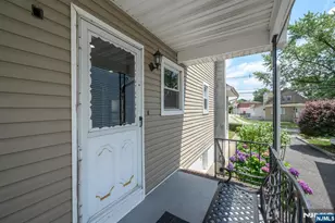 1 Veprek Ln, South Hackensack Township, NJ 07606 - Photo 37