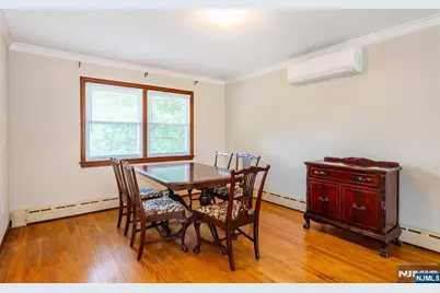 68 Bentley Road, Cedar Grove, NJ 07009 - Photo 9