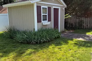 444 Elm Ave, River Edge, NJ 07661 - Photo 9