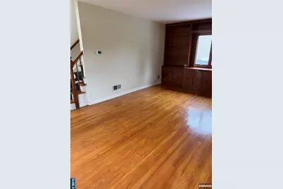 444 Elm Avenue, River Edge, NJ 07661 - Photo 11