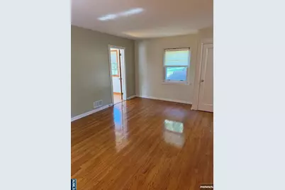 444 Elm Avenue, River Edge, NJ 07661 - Photo 31