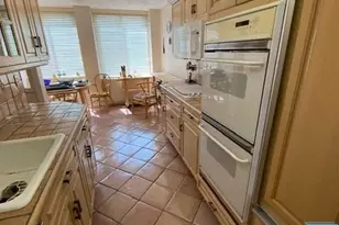 300 Winston Dr 302, Cliffside Park, NJ 07010 - Photo 3