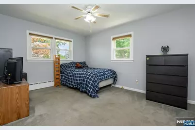 1 Veprek Lane, Hackensack, NJ 07606 - Photo 13