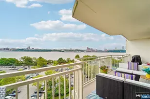 1077 River Road 903, Edgewater, NJ 07020 - Photo 29