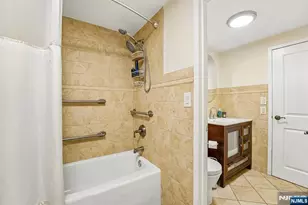 1077 River Road 903, Edgewater, NJ 07020 - Photo 19