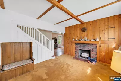 163 W Midland Avenue, Paramus, NJ 07652 - Photo 13