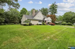 10 Arcadia Rd, Woodcliff Lake, NJ 07677 - Photo 3