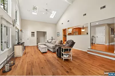 10 Arcadia Road, Woodcliff Lake, NJ 07677 - Photo 7