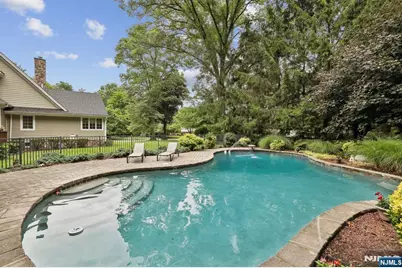 10 Arcadia Road, Woodcliff Lake, NJ 07677 - Photo 33