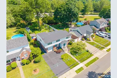 804 Saddle River Road, Saddle Brook Township, NJ 07663 - Photo 23
