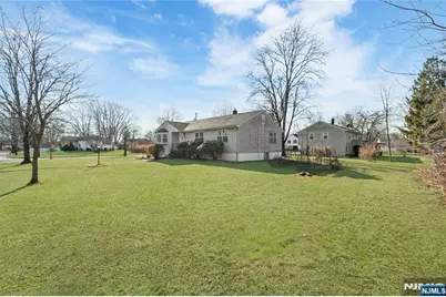 60 White Oak Road, Parsippany, NJ 07054 - Photo 19