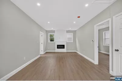 50 Kinzley Street, South Hackensack Township, NJ 07606 - Photo 5