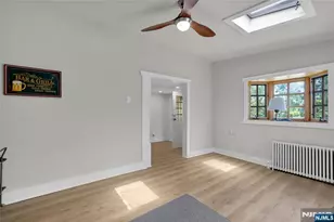 397 Berkshire Valley Rd, Jefferson Township, NJ 07885 - Photo 11