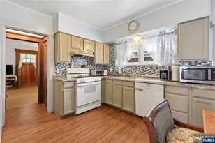 30 Brookside Ave, Hawthorne, NJ 07506 - Photo 11