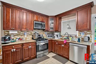 1068 Anderson Ave, Fort Lee, NJ 07024 - Photo 7
