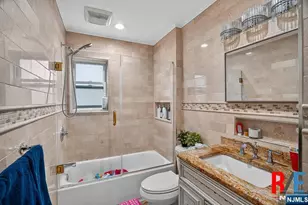 1068 Anderson Ave, Fort Lee, NJ 07024 - Photo 17