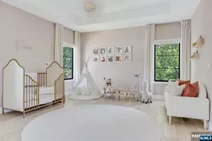 191 Nimitz Rd, Paramus, NJ 07652 - Photo 29