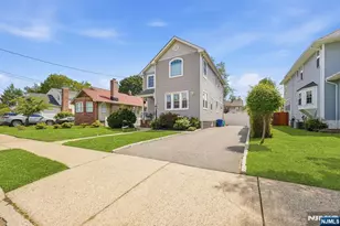 73 Forest Pl, Rochelle Park Township, NJ 07662 - Photo 3