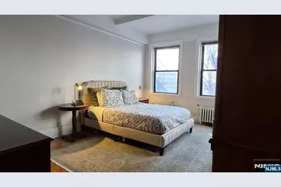 363-377 Mount Prospect 1B #1B, Newark, NJ 07104 - Photo 5