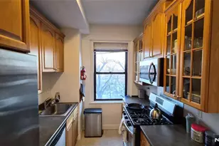 363-377 Mount Prospect 1B, Newark, NJ 07104 - Photo 9