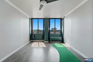 300 Winston Dr C0518, Cliffside Park, NJ 07010 - Photo 25