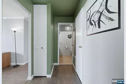 300 Winston Drive C0518 #C0518, Cliffside Park, NJ 07010 - Photo 17