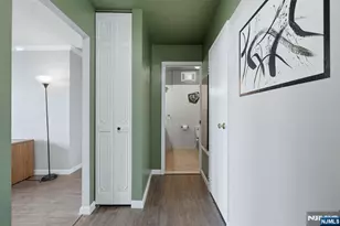 300 Winston Dr C0518, Cliffside Park, NJ 07010 - Photo 17