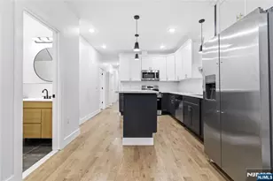 57 Montgomery Ave, Newark, NJ 07108 - Photo 5
