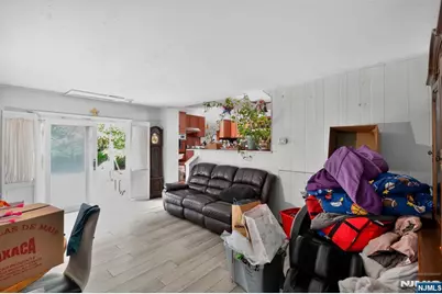 464 Tulane Court, Paramus, NJ 07652 - Photo 5