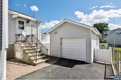 352 Wilson Avenue, Lyndhurst Township, NJ 07071 - Photo 27