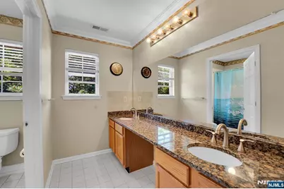 154 Tanglewood Pass, Jefferson Township, NJ 07849 - Photo 23