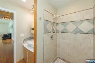 77 E Lake Dr, Wayne, NJ 07470 - Photo 23