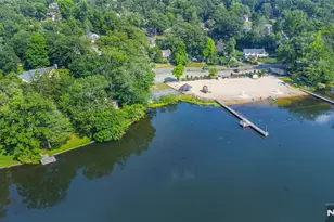 77 E Lake Dr, Wayne, NJ 07470 - Photo 35