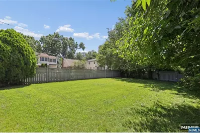 340 Madison Avenue, New Milford, NJ 07646 - Photo 29