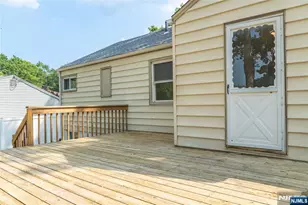 25 Lakeview Dr, Emerson, NJ 07630 - Photo 39