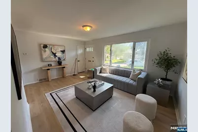 25 Lakeview Drive, Emerson, NJ 07630 - Photo 7