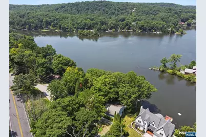 1009 Lakeside Drive, Vernon, NJ 07422 - Photo 35
