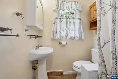 1009 Lakeside Drive, Vernon, NJ 07422 - Photo 23