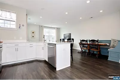 54 Harvest Way 605X #605X, Little Falls Township, NJ 07424 - Photo 9