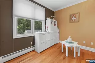 105 Kossuth St, Wallington, NJ 07057 - Photo 5