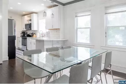 77 E Clinton Avenue, Bergenfield, NJ 07621 - Photo 9