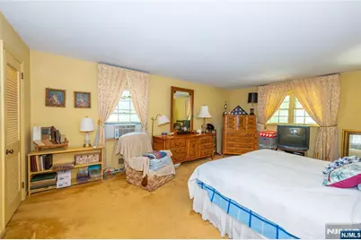 5 Brookwood Drive, West Caldwell, NJ 07006 - Photo 17
