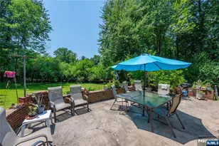 5 Brookwood Dr, West Caldwell, NJ 07006 - Photo 27