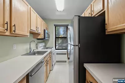 100 Prospect Avenue 1O #1O, Hackensack, NJ 07601 - Photo 13